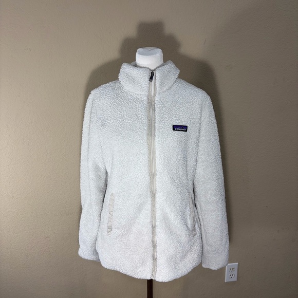 Patagonia Jackets & Blazers - Patagonia Fleece Womens White Deep Pile Full Zip Jacket Sz M Outdoor Gorpcore